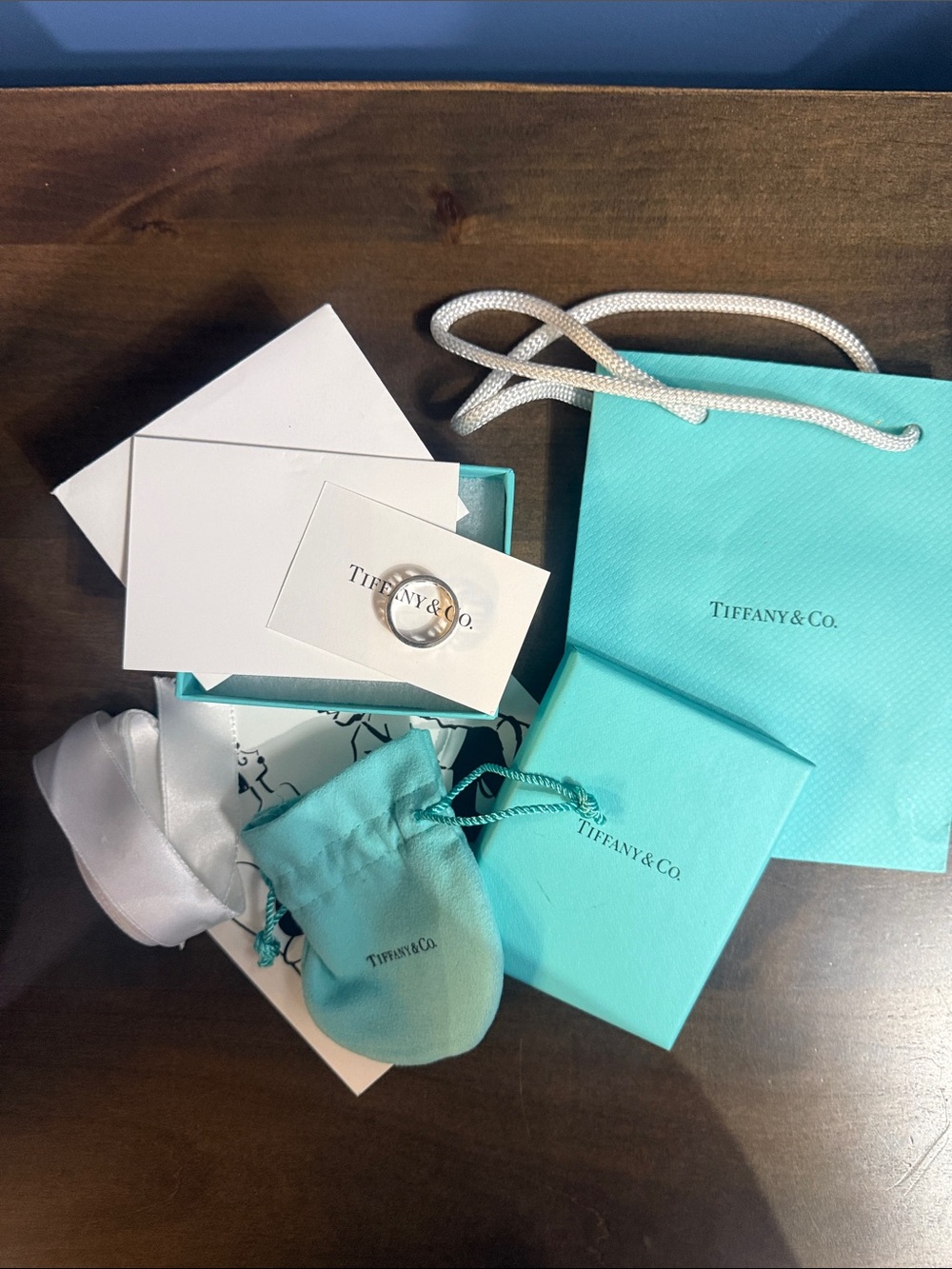Tiffany & Co. Sterling Silver Atlas Ring with Tiffany Blue Pouch w/gift acc.